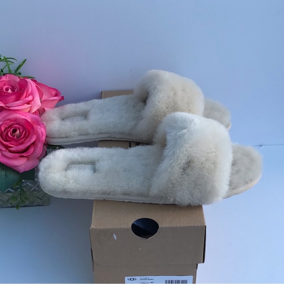 UGG Fluff Slide II - Picture 3 of 8